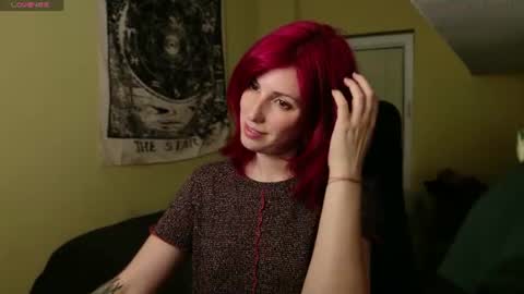 Laura online show from June 16, 10:58 pm