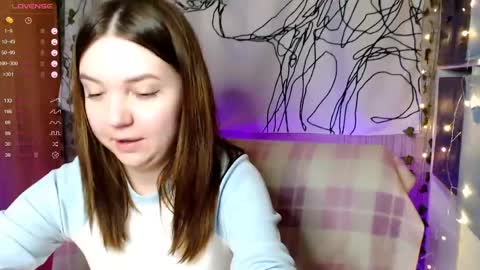 Elizabeth online show from April 28, 11:20 pm