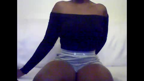 _bunny_b online show from November 9, 5:37 pm