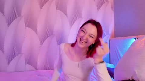 Christina Chris online show from March 9, 5:33 am