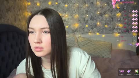 _chloe_miller_ online show from March 1, 4:33 pm