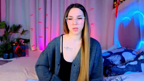 Cindy . online show from January 6, 5:22 am