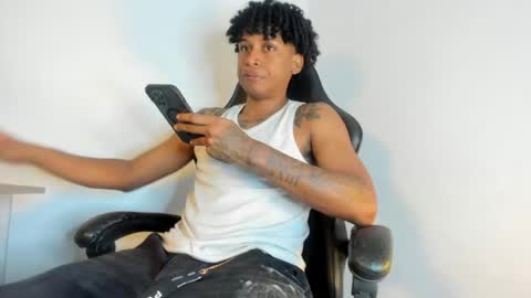 _cockpromise_ online show from April 20, 1:19 am