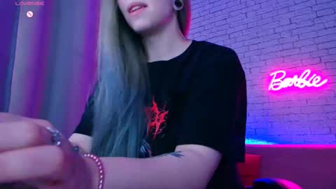 Nica online show from February 22, 4:18 am