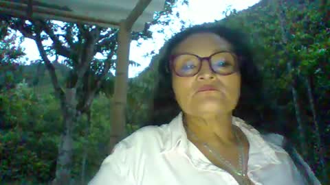 _cristal09 online show from September 23, 11:00 pm