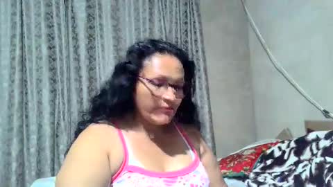 _cristal09 online show from October 1, 2:43 am