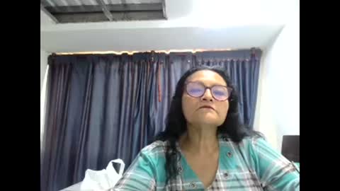 _cristal15 online show from November 16, 8:00 pm