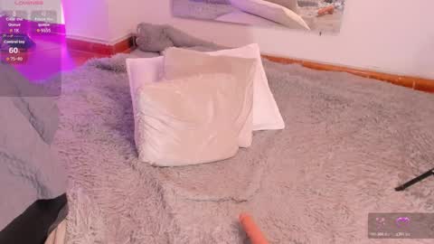     online show from January 8, 9:31 pm