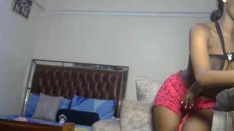 Snapshot of _daddyslittlemonster_ chatting on January 28, 2:53 pm lily online show from January 28, 2:53 pm