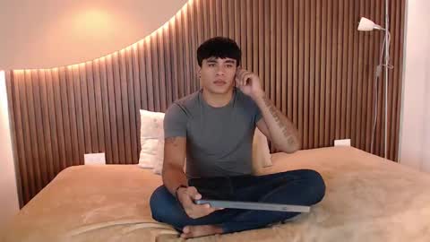 _demon1 online show from February 5, 3:32 am