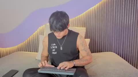 _demon1 online show from June 5, 2:51 am