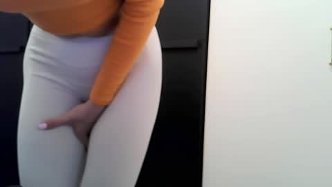 _domnatermsi online show from February 22, 8:42 pm