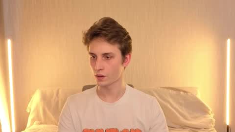 _dream_boys_ online show from February 24, 4:37 am