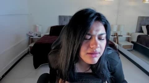 Dulcinea online show from March 28, 9:11 am