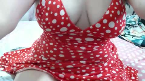 Snapshot of _ellie_destiny_xxx chatting on October 23, 11:49 pm _ellie_destiny_xxx online show from October 23, 11:49 pm