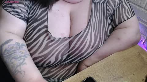 LIsa online show from April 10, 9:25 am