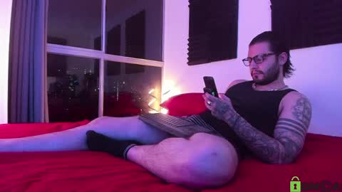  -         online show from May 7, 3:35 am