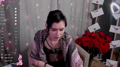 Snapshot of _emily__strike_ chatting on February 13, 1:48 pm _emily__strike_ online show from February 13, 1:48 pm