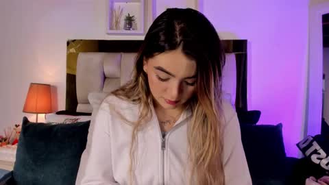 Isabella online show from February 25, 12:09 pm