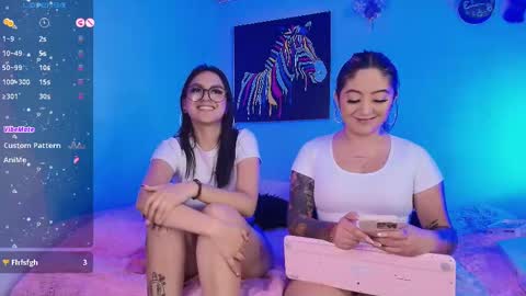 Snapshot of _emma11 chatting on September 24, 7:42 pm Emma And Nicolle online show from September 24, 7:42 pm
