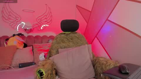 Gia Rose online show from November 10, 10:01 pm