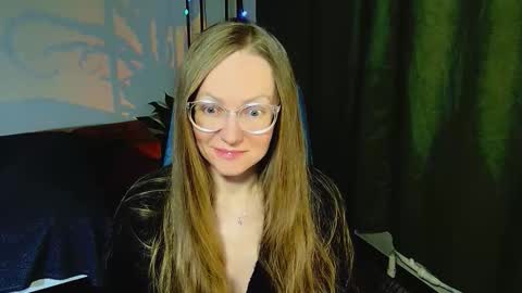 Snapshot of _goldilocks__ chatting on September 26, 4:37 pm _goldilocks__ online show from September 26, 4:37 pm