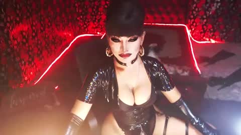 GoDDess  Chloe online show from December 23, 5:06 am