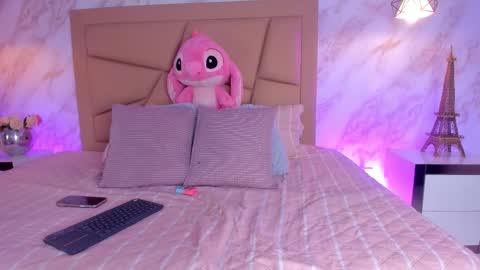 Hollywood online show from February 20, 4:12 am