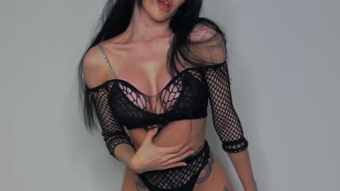 Snapshot of _iammary chatting on December 21, 4:46 pm Mary online show from December 21, 4:46 pm