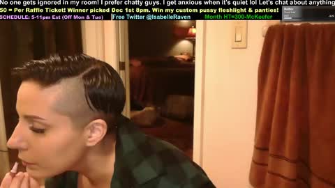 IsabelleRaven online show from November 8, 11:30 pm