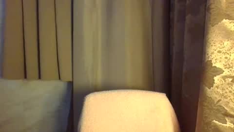 Ishi online show from April 15, 11:13 am