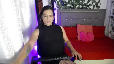 Ivone online show from January 15, 11:02 pm