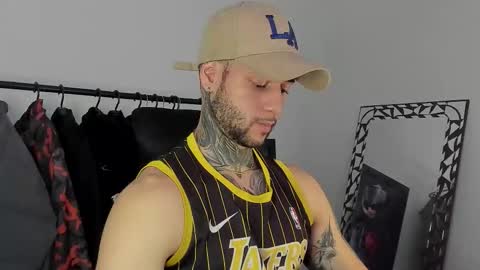 jeison online show from November 14, 8:11 pm