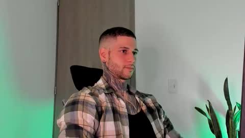 jeison online show from February 25, 5:44 am