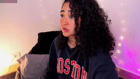     online show from March 5, 11:41 am