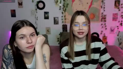 _kitekat_ online show from November 28, 11:06 am