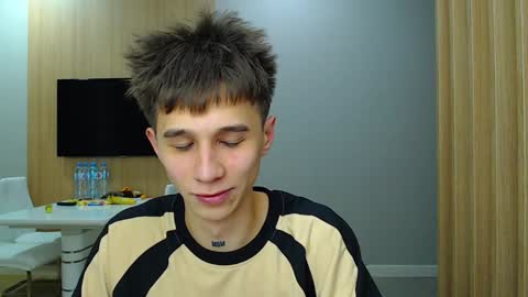 Kurt online show from December 8, 7:11 pm