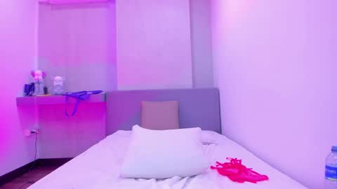 Kylie online show from March 8, 6:58 pm