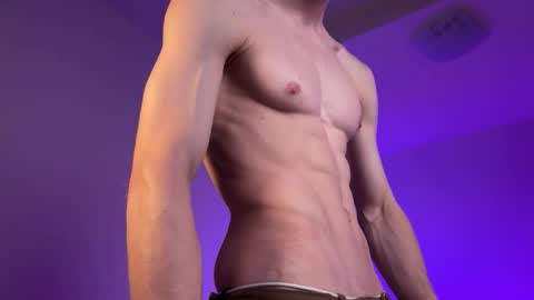 T-1000 online show from February 3, 3:31 am