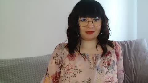 Snapshot of _lalilu_ chatting on February 3, 11:31 am _lalilu_ online show from February 3, 11:31 am