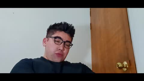 _leclerc_ online show from April 4, 11:01 pm