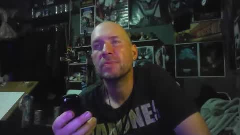 That guy online show from March 4, 4:53 am