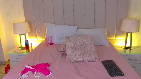 Luisa merrid online show from January 17, 10:07 pm