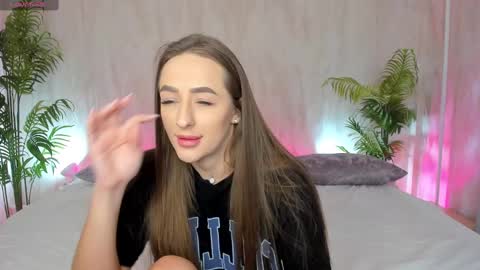 _m1ssbarbie online show from February 20, 1:57 am