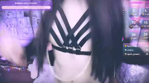 Mia online show from April 6, 4:46 am