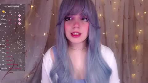 Snapshot of _marcelline_ chatting on February 26, 8:39 am Kira online show from February 26, 8:39 am
