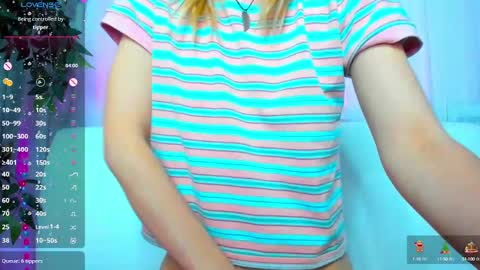 Snapshot of _mari_so chatting on March 2, 5:23 am Scarlett online show from March 2, 5:23 am