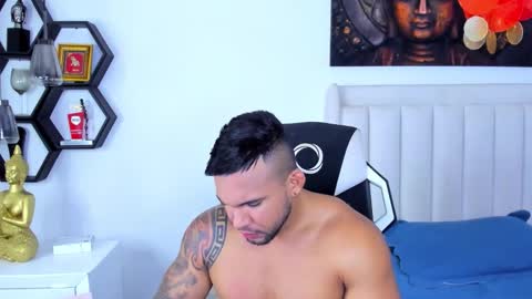 _matthew_santos_ online show from November 28, 12:18 am