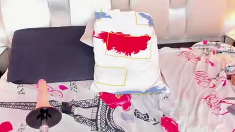_megan_lovitz_ online show from June 27, 12:22 pm