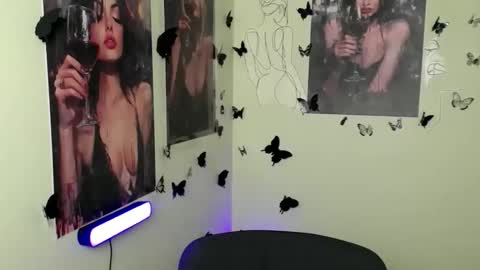 Susie online show from October 19, 6:51 am